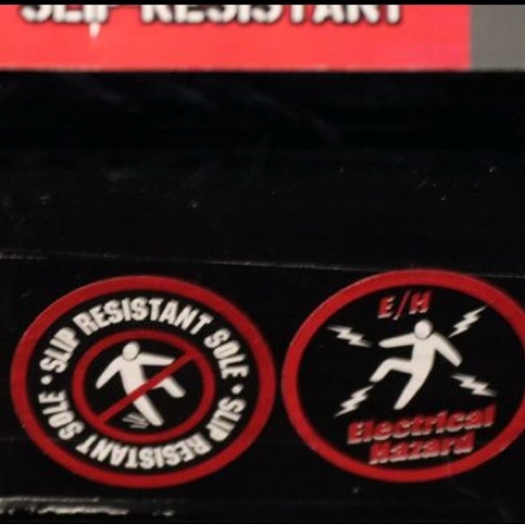 Skechers For Work, Made to Last Shoes, size 9 - Picture 4 of 10